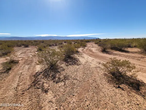 81 Moondale, Alamogordo, NM 88310