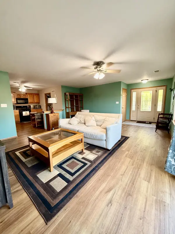 1165 W 86th PL, Merrillville, IN 46410