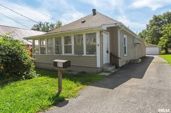 311 N GARDNER ST, West Frankfort, IL 62896