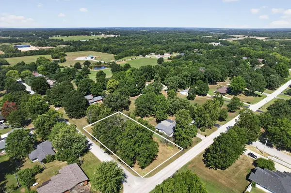 Lot 1 N Pine ST, Marshfield, MO 65706