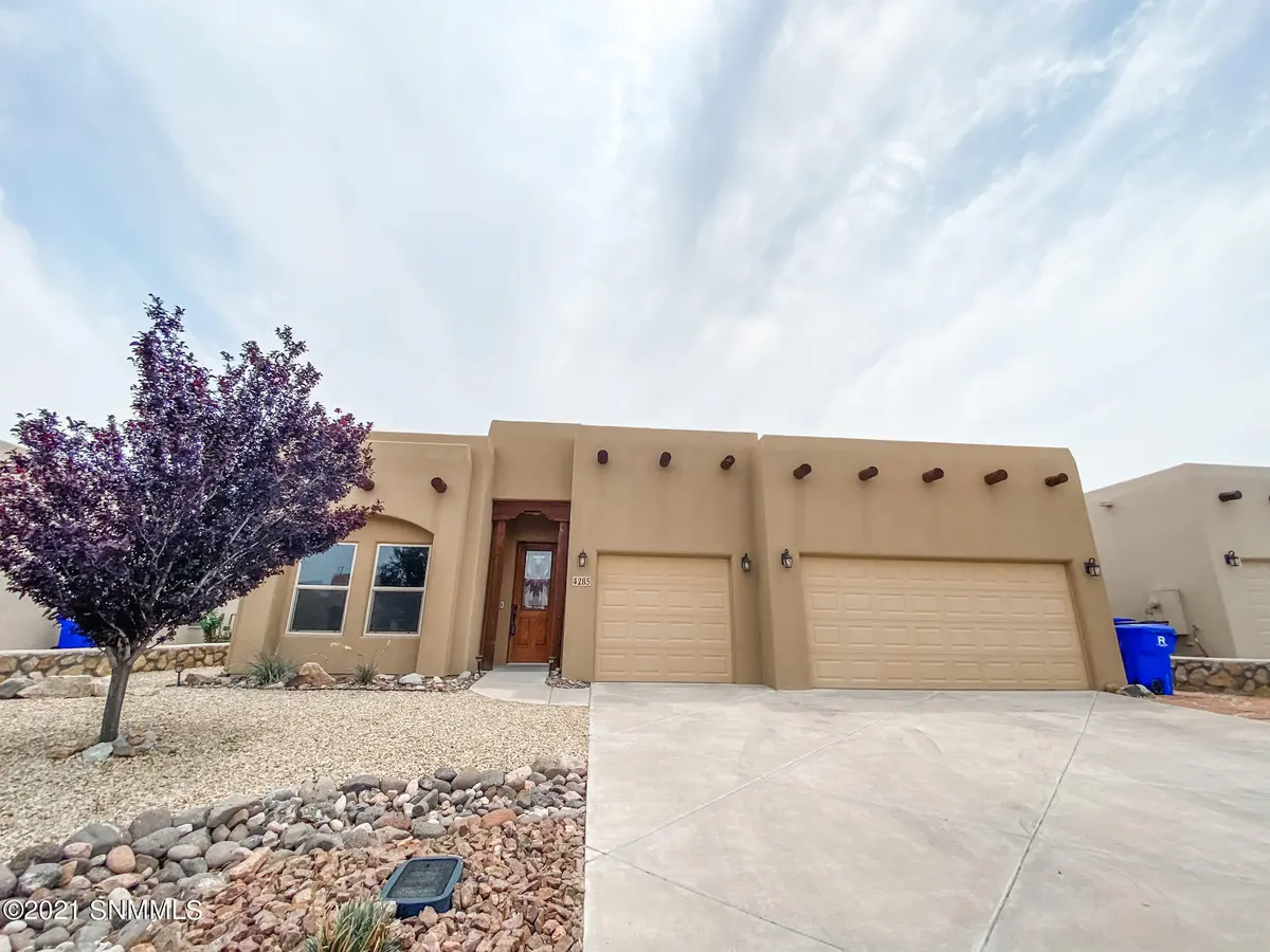 4285 Canterra Arc, Las Cruces, NM 88011