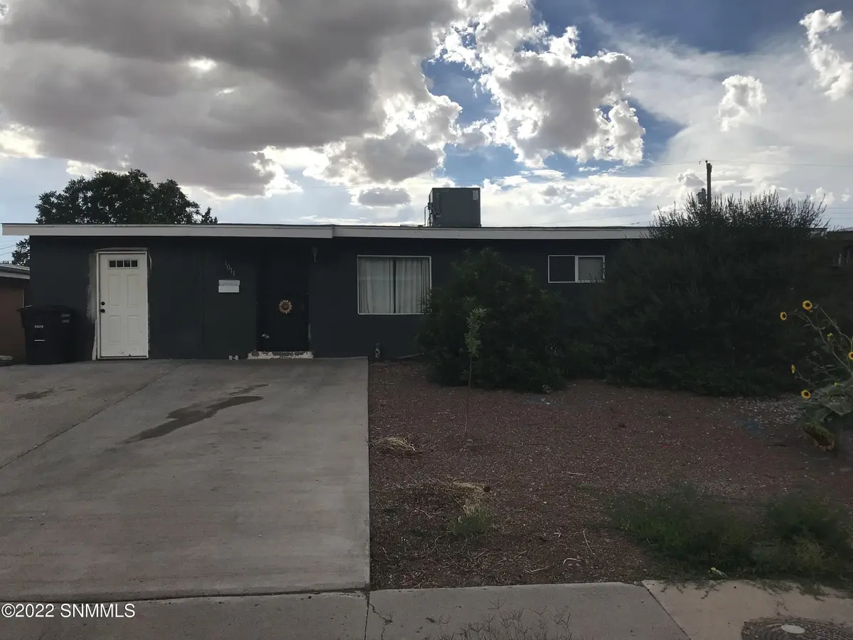 1011 Bellamah DR, Alamogordo, NM 88310