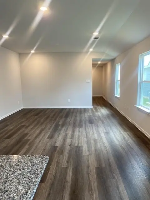 509 Pickel DR, Rockdale, TX 76567