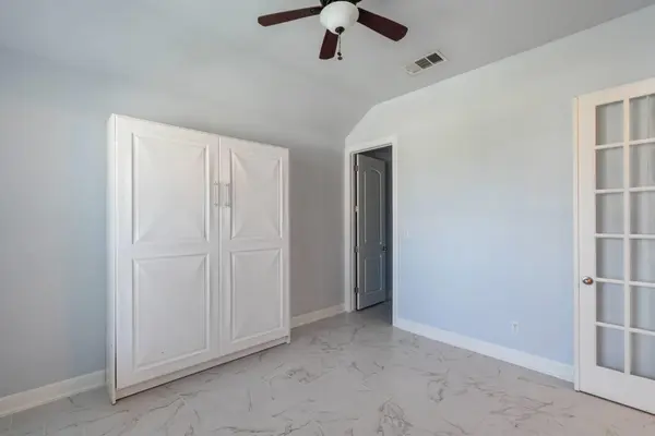 175 Senna DR, Dripping Springs, TX 78620