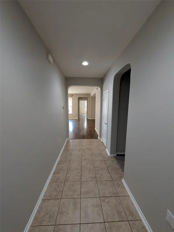8829 Capitol View DR, Austin, TX 78747