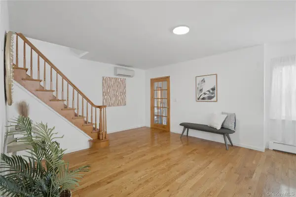 2934 161st ST, Flushing, NY 11358