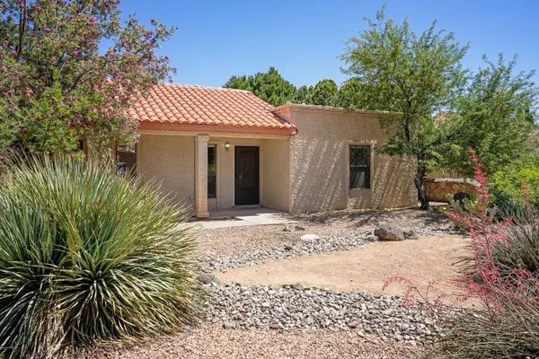 3064 Camino Real, Las Cruces, NM 88001