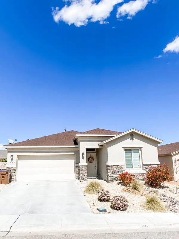 3922 Agua Caliente DR, Las Cruces, NM 88012