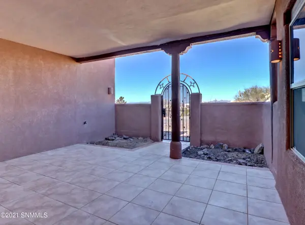 4965 Cripple Creek RD, Las Cruces, NM 88011