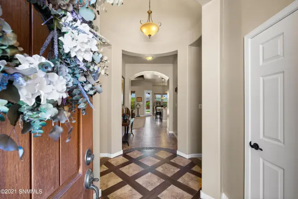 4245 Sommerset Arc, Las Cruces, NM 88011