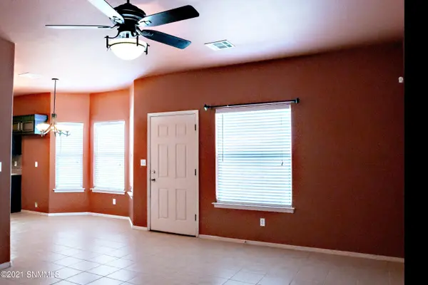 4295 Great Sandy DR, Las Cruces, NM 88011