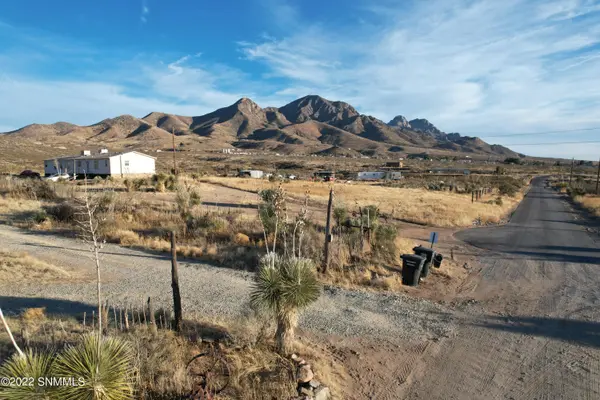 6595 Third ST, Organ, NM 88052