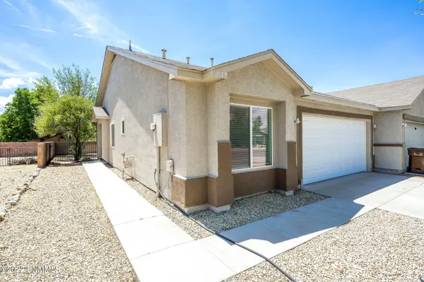 2137 Tor LN, Las Cruces, NM 88005