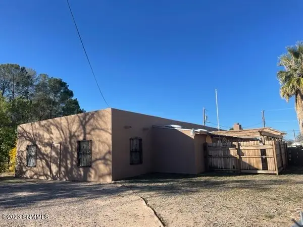 1252 Barker RD,  Las Cruces,  NM 88005
