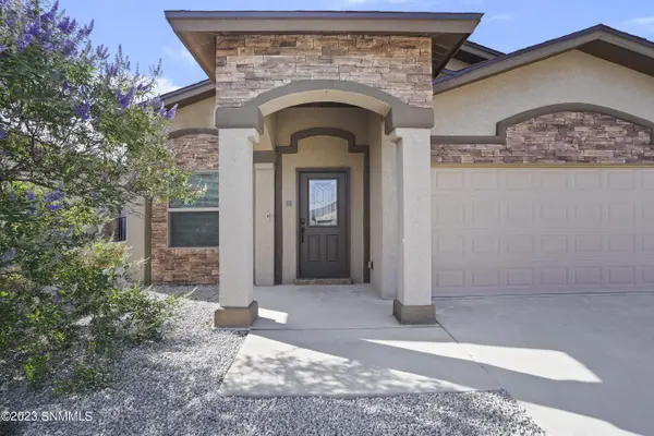 5837 Laurensito ST, Santa Teresa, NM 88008