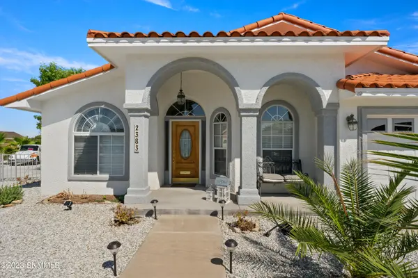 2383 Barclay CT, Las Cruces, NM 88001