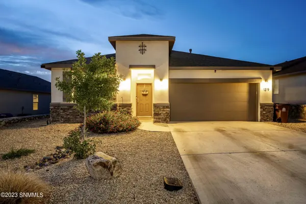 1319 Sapillo DR, Las Cruces, NM 88012