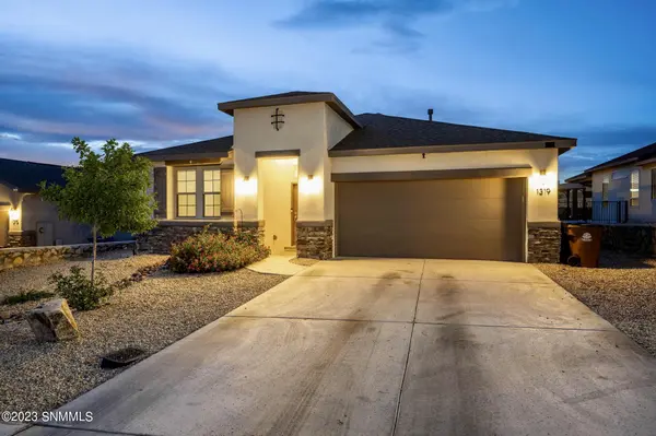 1319 Sapillo DR, Las Cruces, NM 88012
