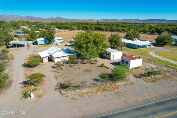 865 E Hall ST, Hatch, NM 87937