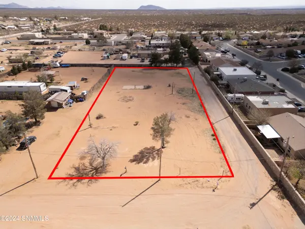 5878 Munoz RD, Las Cruces, NM 88011