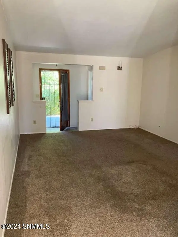 2406 Telles AVE, Alamogordo, NM 88310