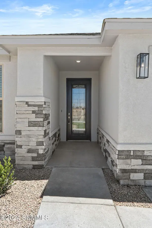 2650 Goldfinch PL, Las Cruces, NM 88001