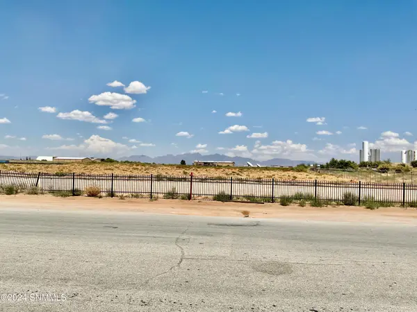 251 Crawford BLVD,  Las Cruces,  NM 88005