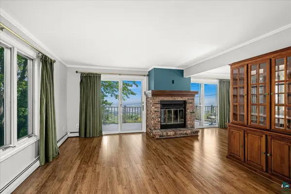 2810 Exhibition Dr, Duluth, MN 55811