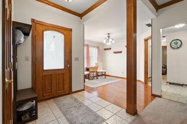 8876 N Lilac Street, Demotte, IN 46310