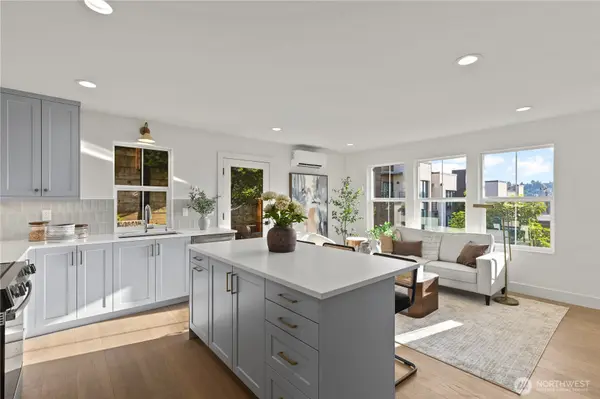 3245 13th AVE W, Seattle, WA 98119