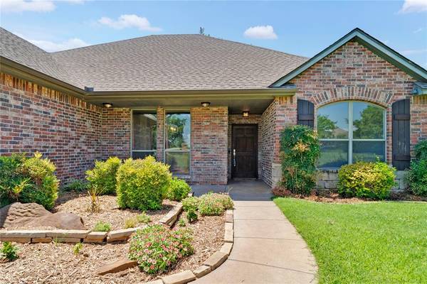 12374 Fairfield RD, Guthrie, OK 73044