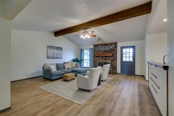 2600 N Valley Brook DR, Edmond, OK 73034