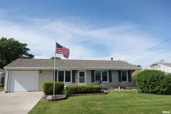 1959 NEWCOMER DR, Galesburg, IL 61401