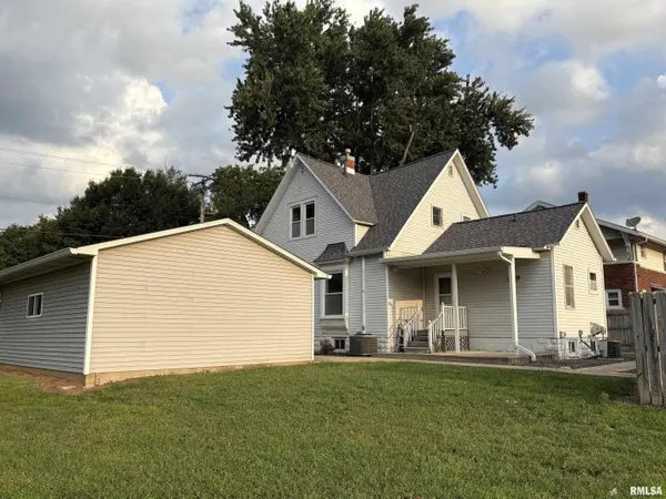 308 S CHEROKEE ST, Taylorville, IL 62568