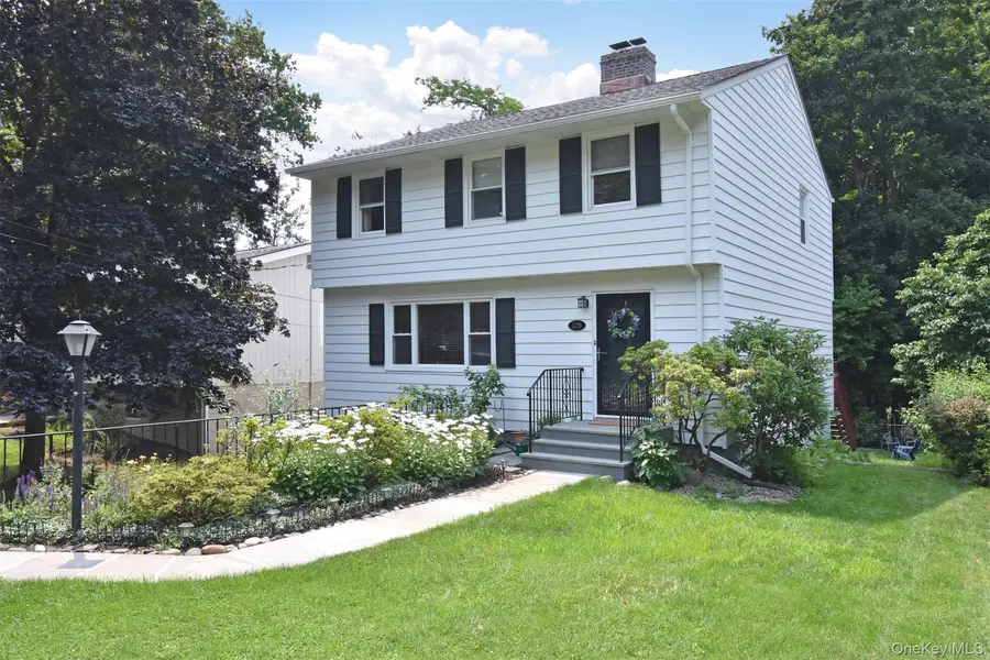 129 Hilldale RD, Dobbs Ferry, NY 10522