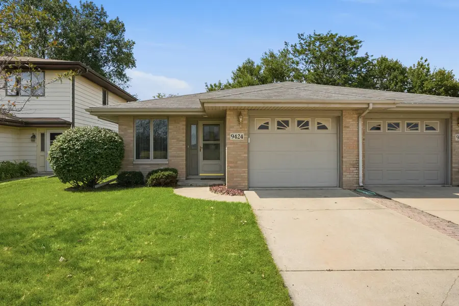 9424 Erie ST, Highland, IN 46322