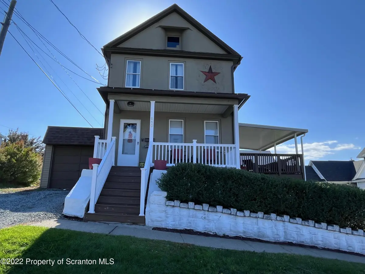 910 Orchard ST, Scranton, PA 18505