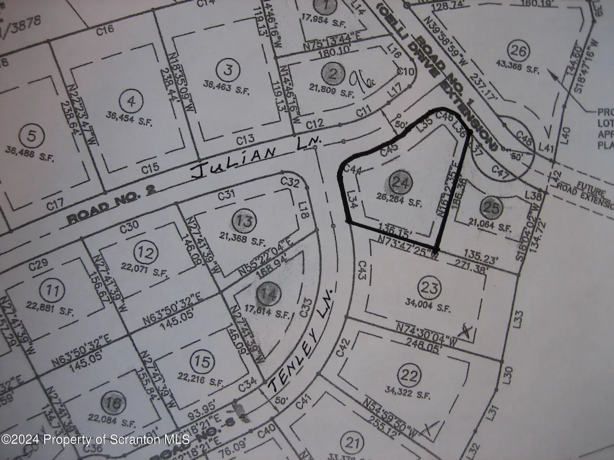 Julian LN, Archbald, PA 18403
