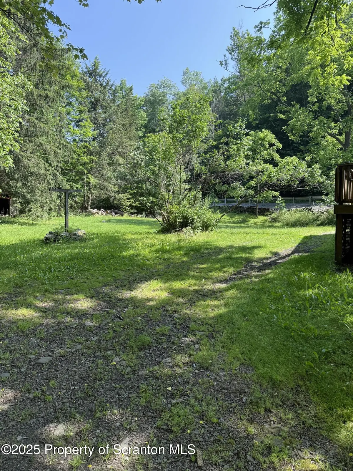 1000 Scranton Cdale, Eynon, PA 18403