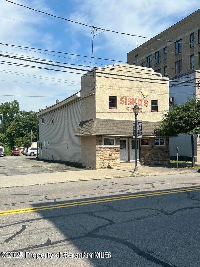 35 N Main ST, Carbondale, PA 18407