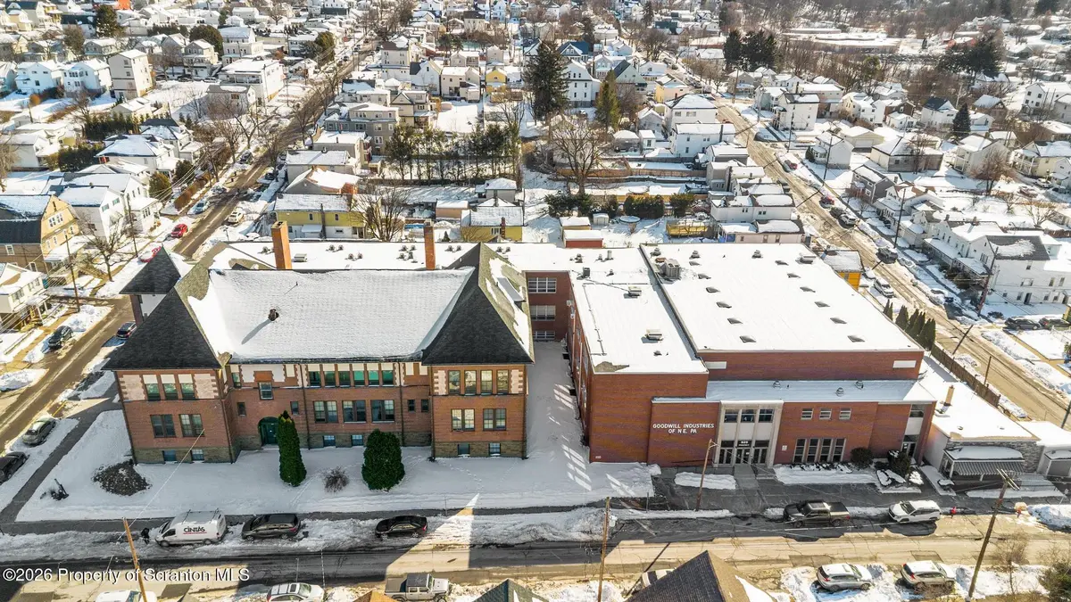 925 Prospect AVE, Scranton, PA 18505