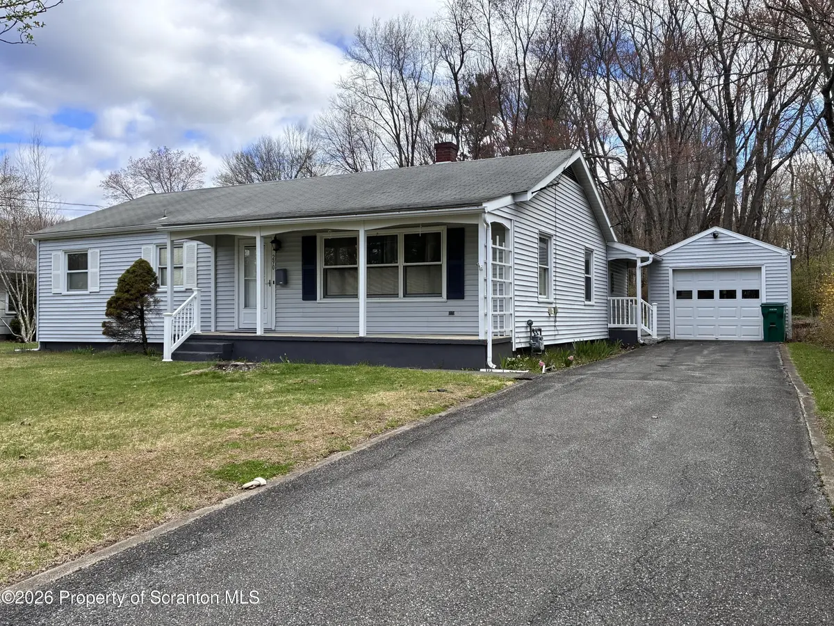 290 Marguerite ST, East Stroudsburg, PA 18301