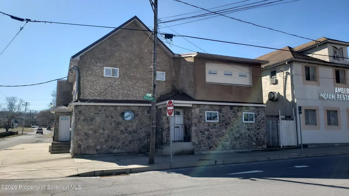 3501 Birney AVE, Moosic, PA 18507