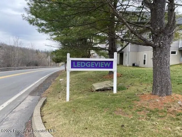 Roberts WAY, South Abington Twp, PA 18411
