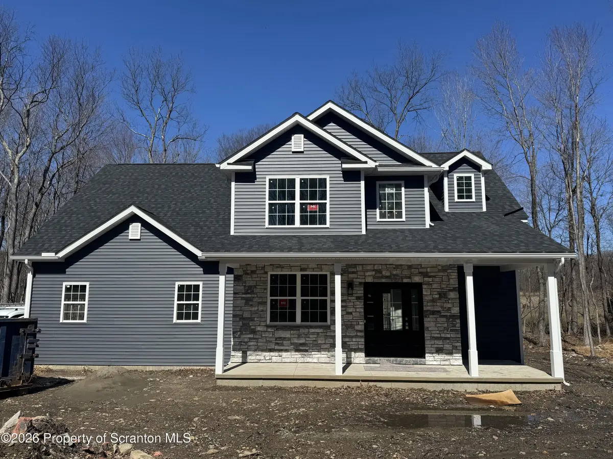 1139 Jamie DR, Archbald, PA 18403