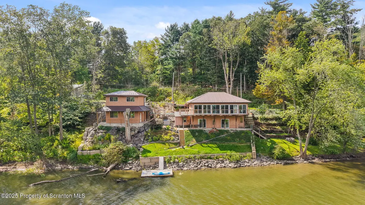 28684 State Route 92, Susquehanna, PA 18847