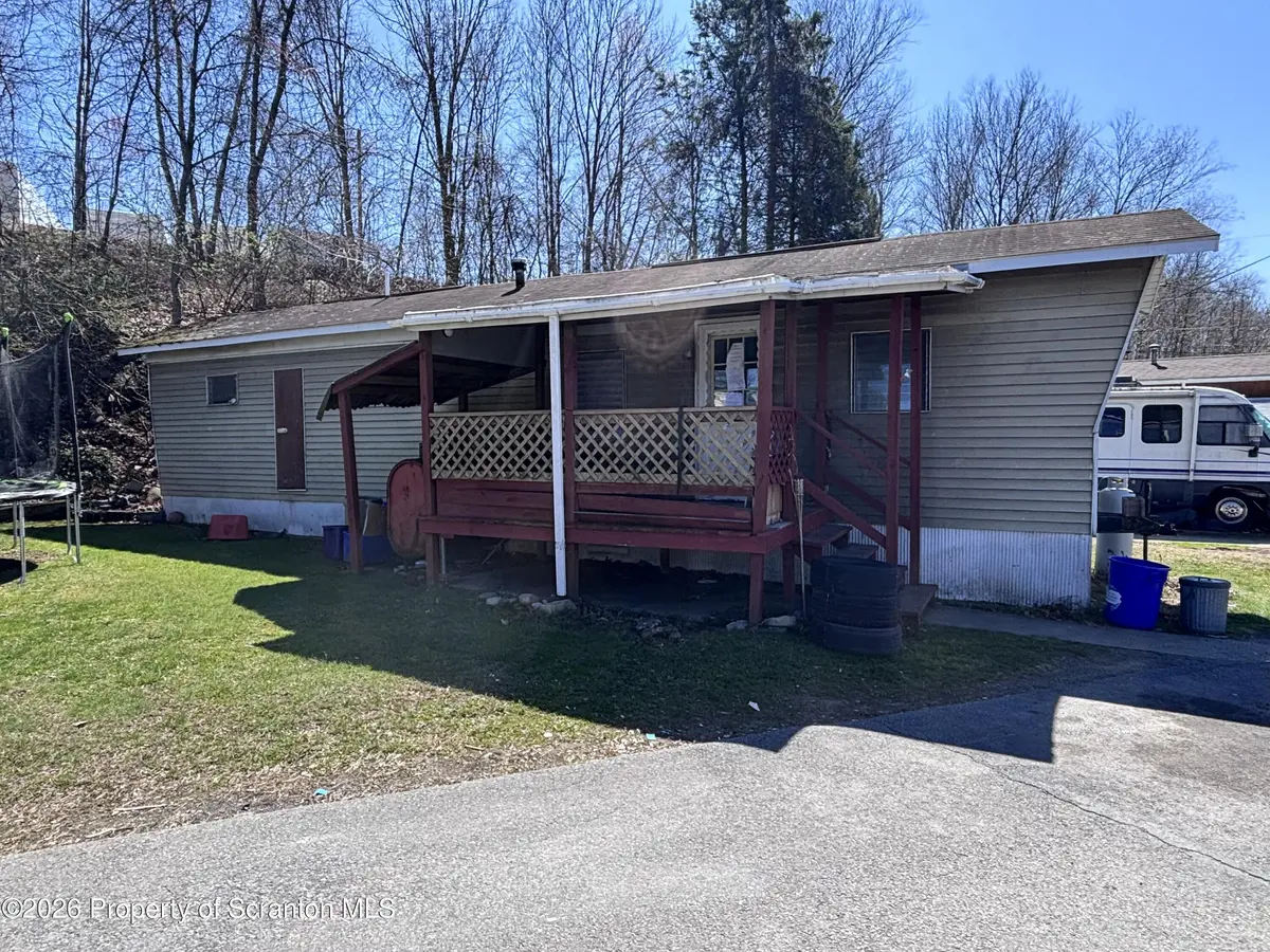 1054 Springbrook AVE #41, Moosic, PA 18507