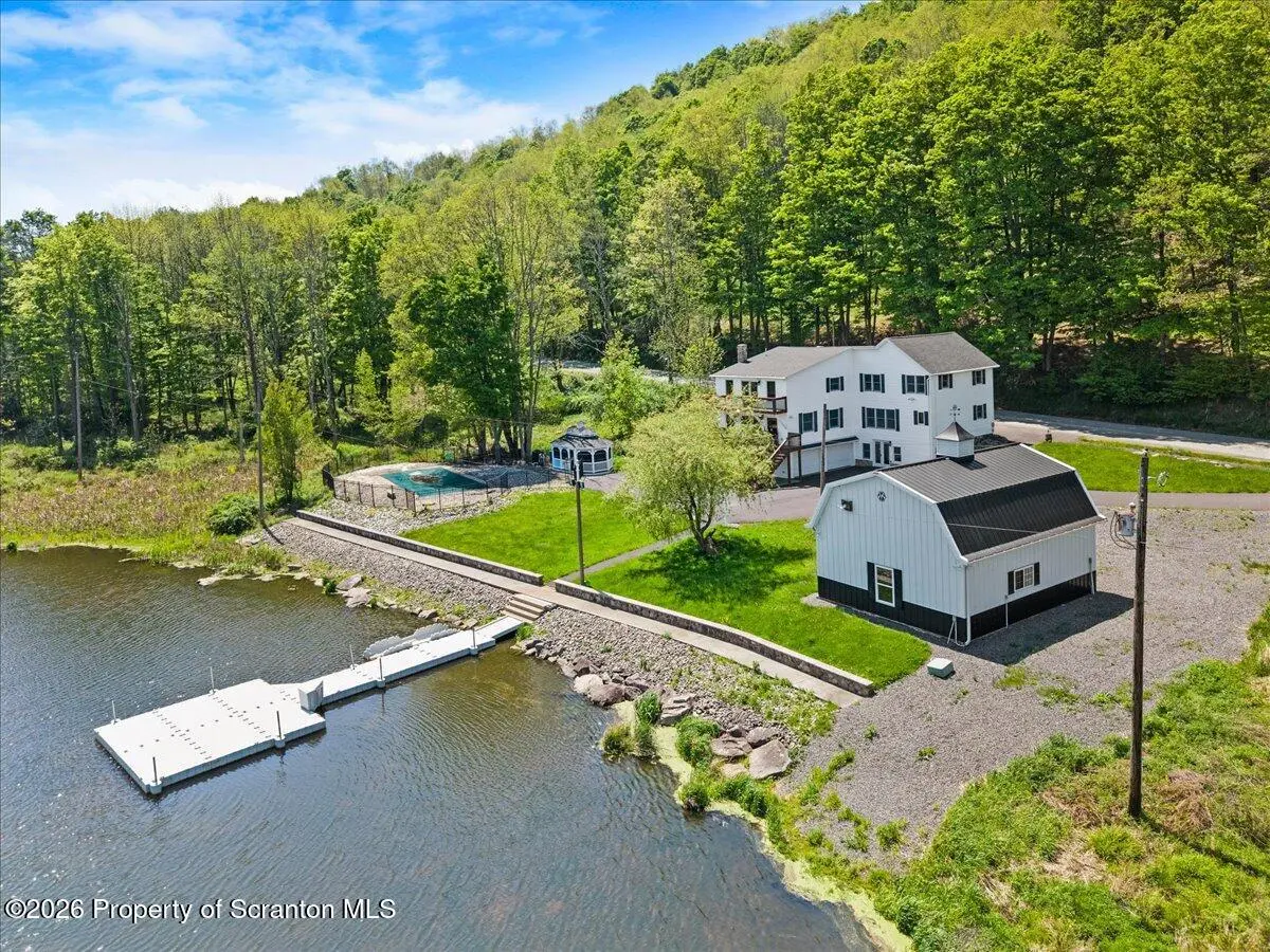540 Pleasant Mount DR, Forest City, PA 18421