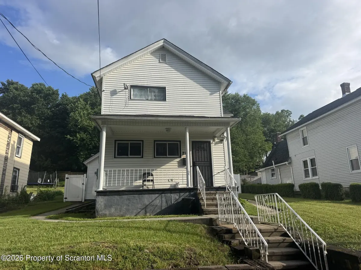215 W Parker ST, Scranton, PA 18508
