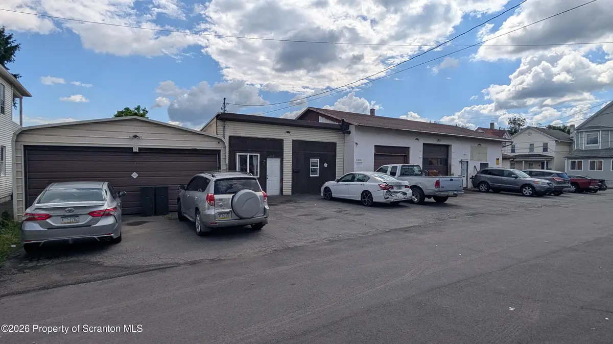 619 621 Mineral AVE, Scranton, PA 18509
